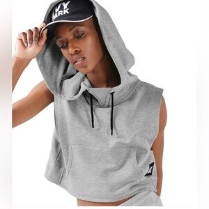 IVY PARK ⭐️ crop hooded sleeveless sweatshirt